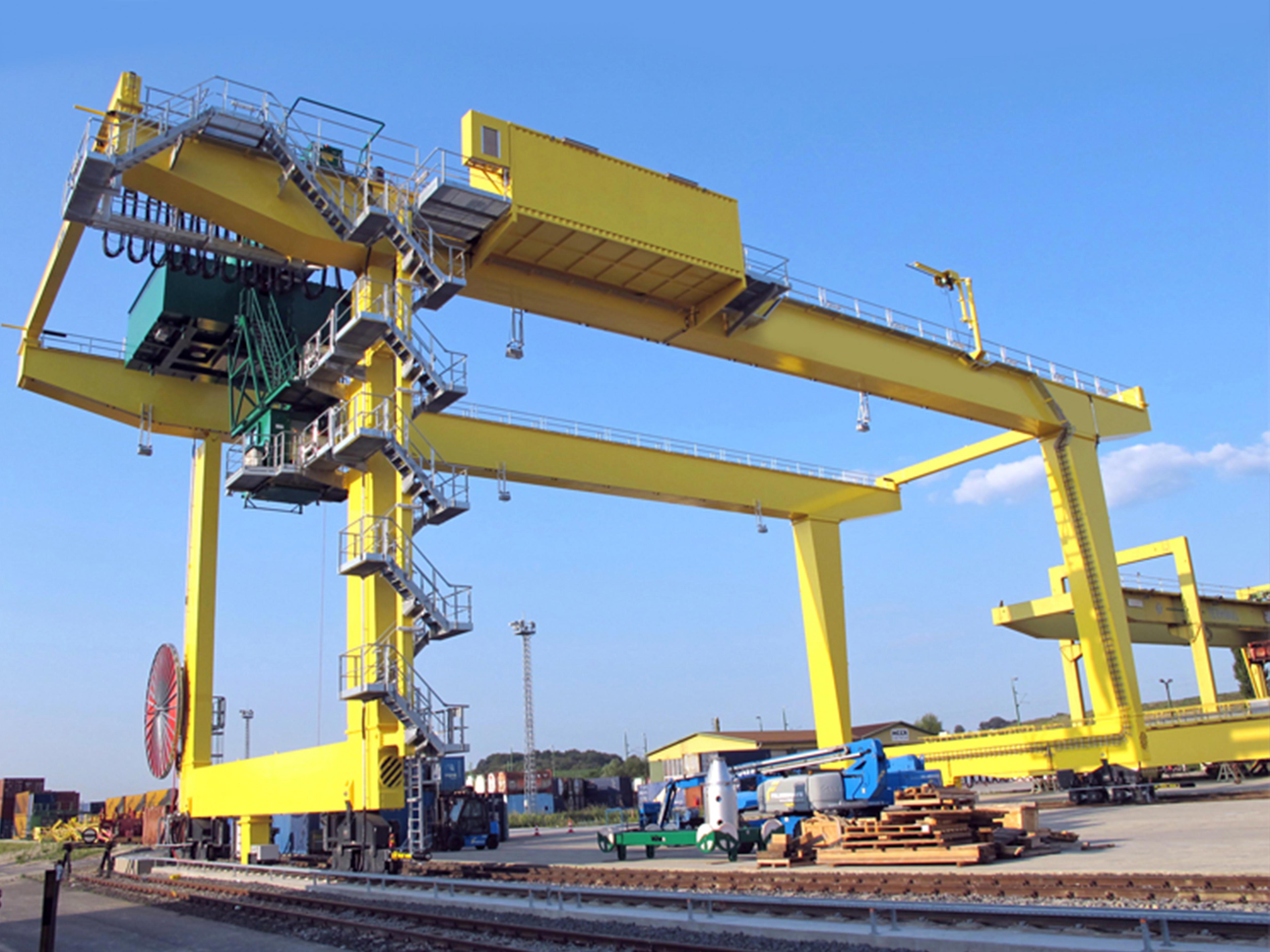 U type gantry crane